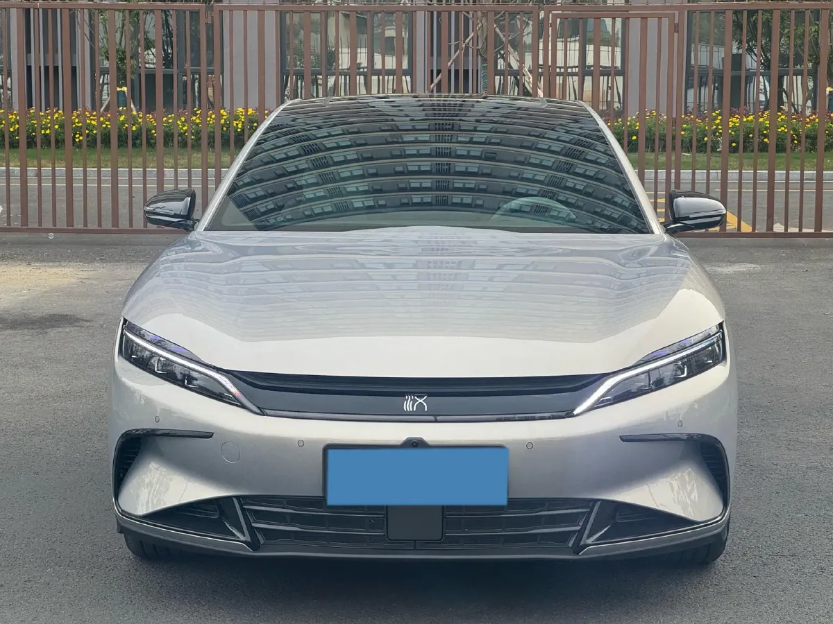 2025 BYD Han 1.5T 156HP L4 E-CVT PHEV,autocango,china used car exporter,china ev exporter,chinese used car exporter,chinese used ev exporter