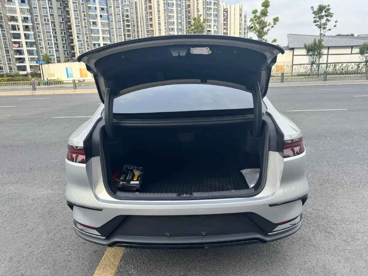 2025 BYD Han 1.5T 156HP L4 E-CVT PHEV,autocango,china used car exporter,china ev exporter,chinese used car exporter,chinese used ev exporter