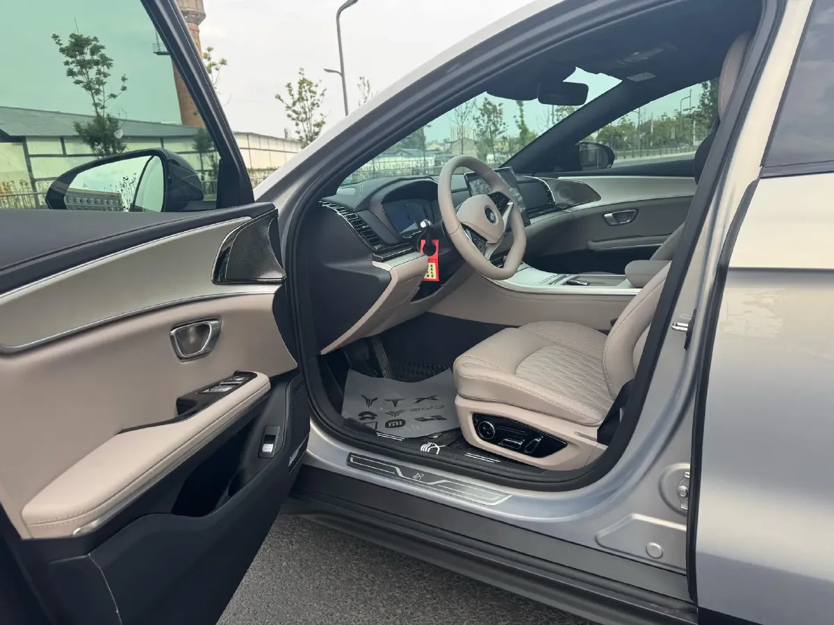 2025 BYD Han 1.5T 156HP L4 E-CVT PHEV,autocango,china used car exporter,china ev exporter,chinese used car exporter,chinese used ev exporter