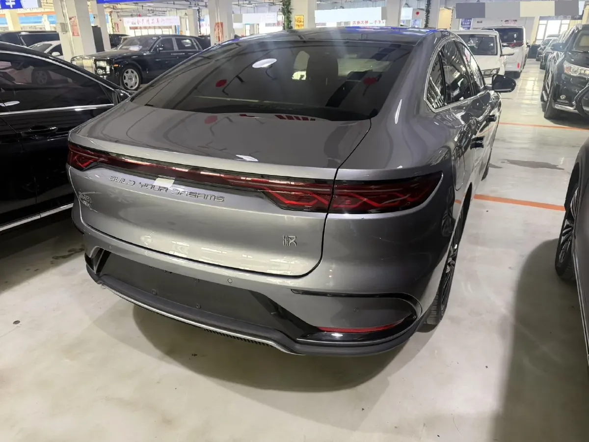 2022 Volkswagen Tiguan L 2.0T 186HP L4 7DCT,autocango,china used car exporter,china ev exporter,chinese used car exporter,chinese used ev exporter