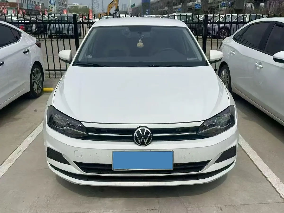 2023 Volkswagen Polo 1.5L 110HP L4 6AT,autocango,china used car exporter,china ev exporter,chinese used car exporter,chinese used ev exporter