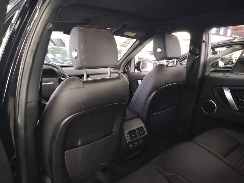 2020 Land Rover Discovery Sport 2.0T 249HP L4 9AT,autocango,china used car exporter,china ev exporter,chinese used car exporter,chinese used ev exporter