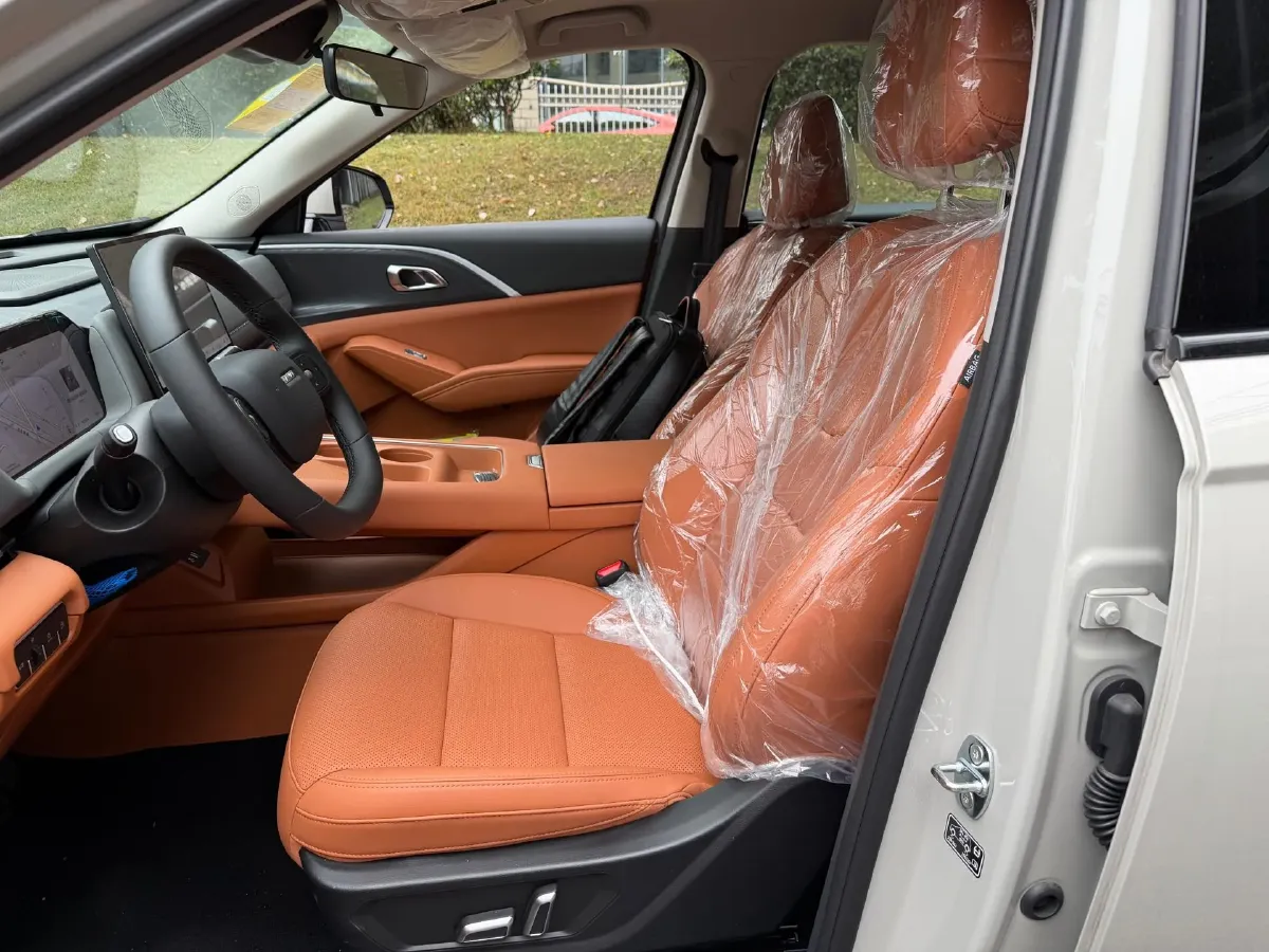 2025 Haval Fierce Dragon MAX 1.5L 116HP L4 2DHT PHEV,autocango,china used car exporter,china ev exporter,chinese used car exporter,chinese used ev exporter