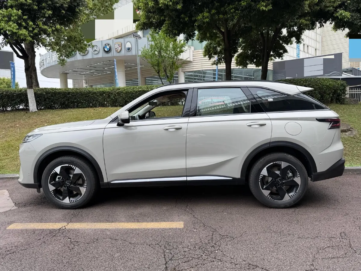 2025 Haval Fierce Dragon MAX 1.5L 116HP L4 2DHT PHEV,autocango,china used car exporter,china ev exporter,chinese used car exporter,chinese used ev exporter