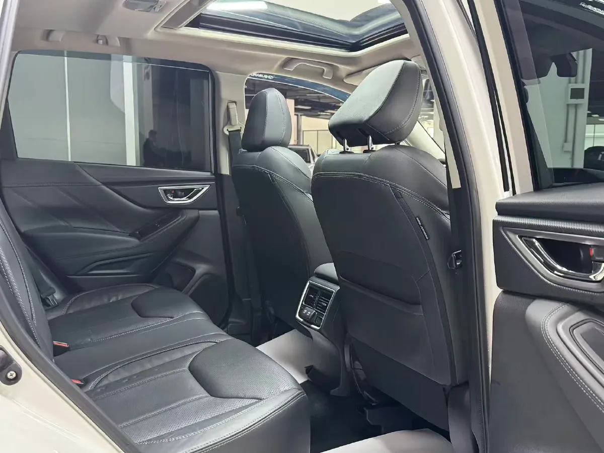 2021 Subaru Forester 2.0L 154HP H4 CVT,autocango,china used car exporter,china ev exporter,chinese used car exporter,chinese used ev exporter