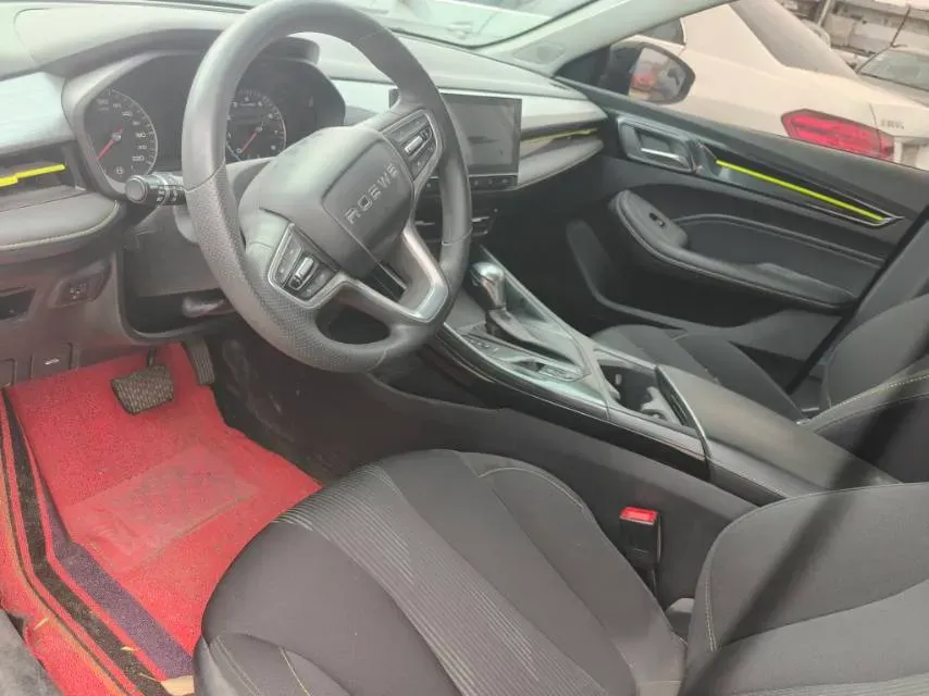 2021 Roewe i5 1.5L 120HP L4 5MT,autocango,china used car exporter,china ev exporter,chinese used car exporter,chinese used ev exporter