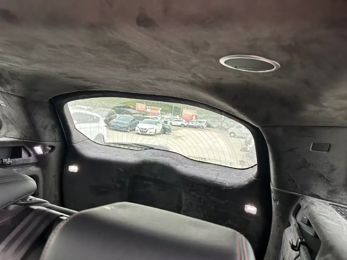 2020 Land Rover Discovery Sport 2.0T 249HP L4 9AT,autocango,china used car exporter,china ev exporter,chinese used car exporter,chinese used ev exporter