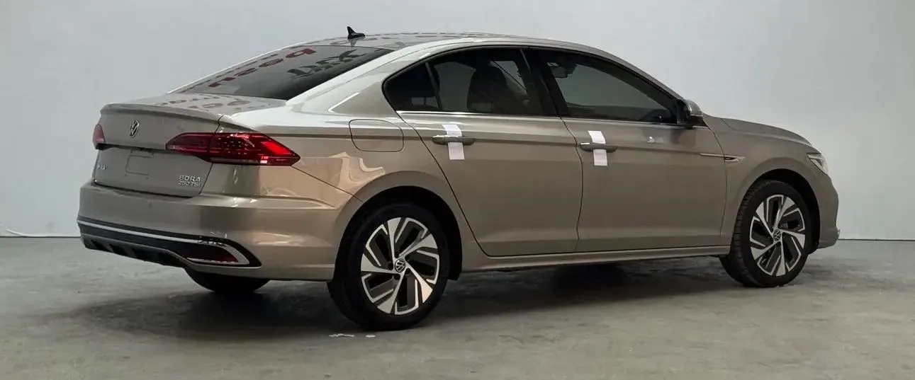 2023 Volkswagen Bora 1.4T 150HP L4 7DCT,autocango,china used car exporter,china ev exporter,chinese used car exporter,chinese used ev exporter