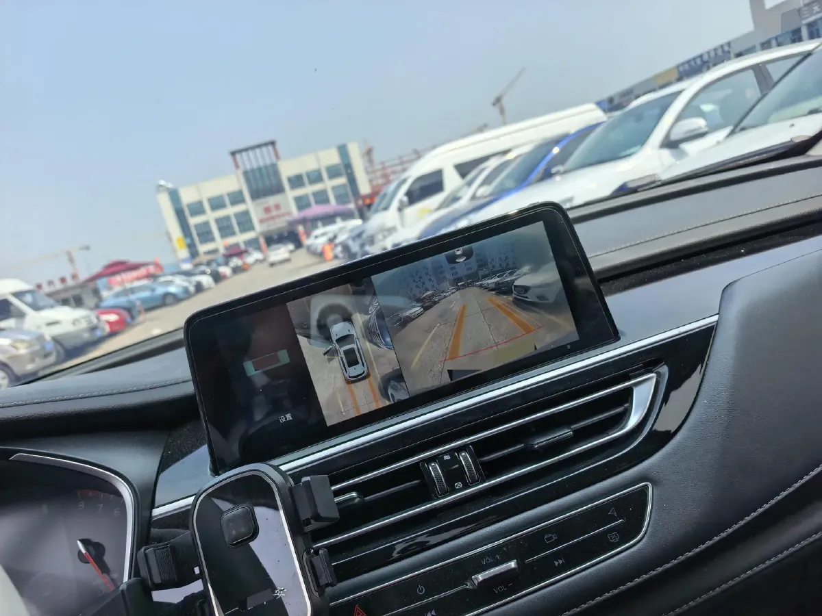 2022 ChangAn CS75 1.5T 180HP L4 7DCT,autocango,china used car exporter,china ev exporter,chinese used car exporter,chinese used ev exporter