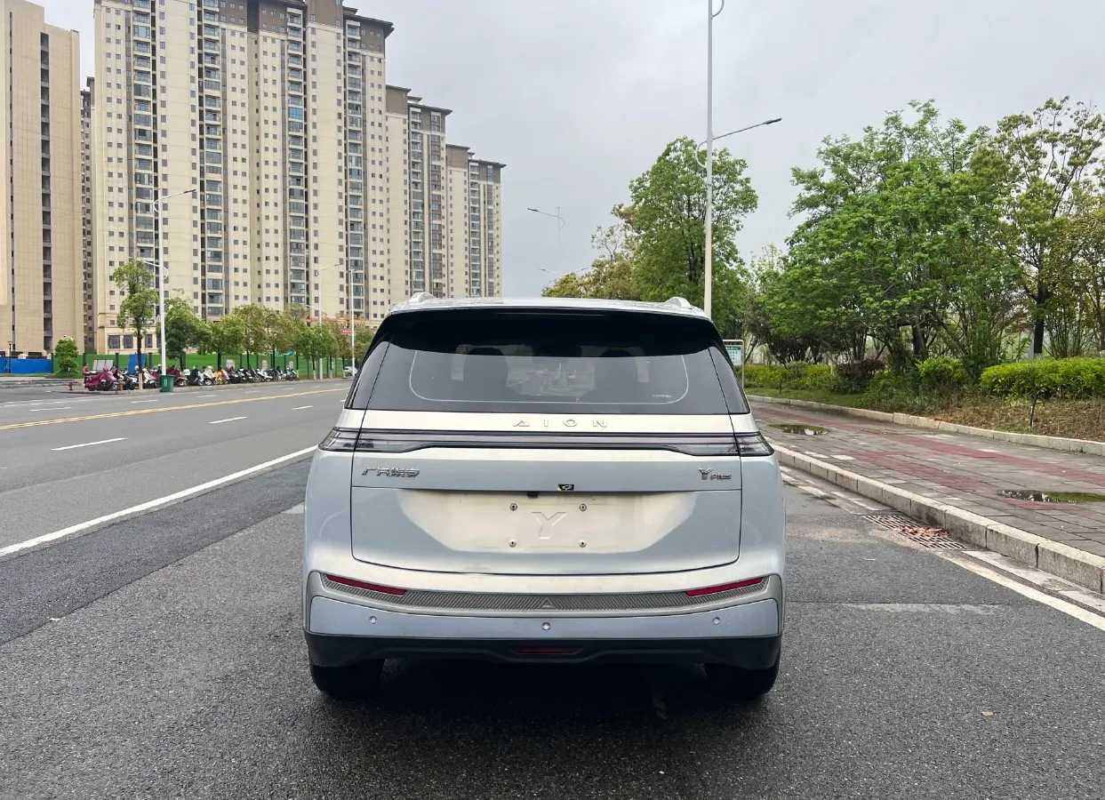 2023 GAC Trumpchi GS4 1.5T 177HP L4 6AT,autocango,china used car exporter,china ev exporter,chinese used car exporter,chinese used ev exporter