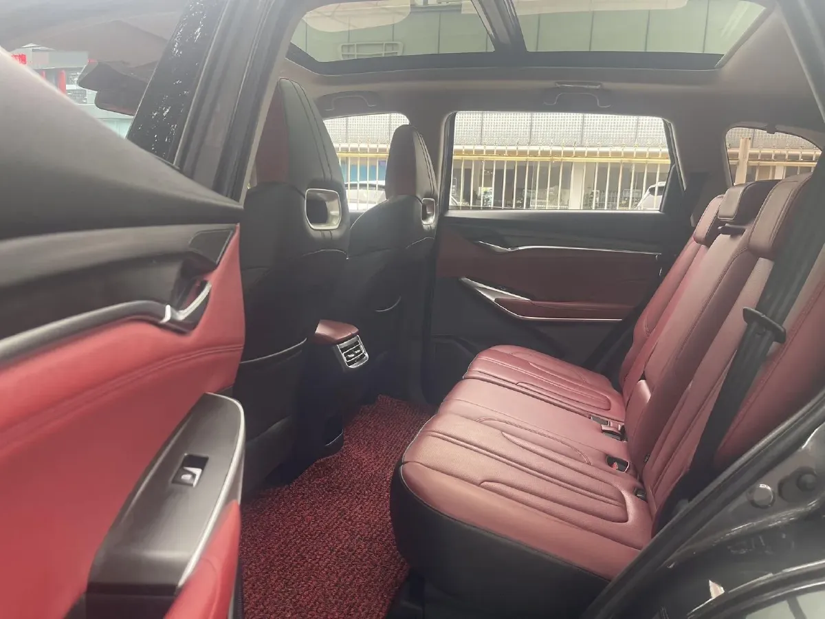 2020 ChangAn CS75 Plus 2.0T 233HP L4 8AT,autocango,china used car exporter,china ev exporter,chinese used car exporter,chinese used ev exporter