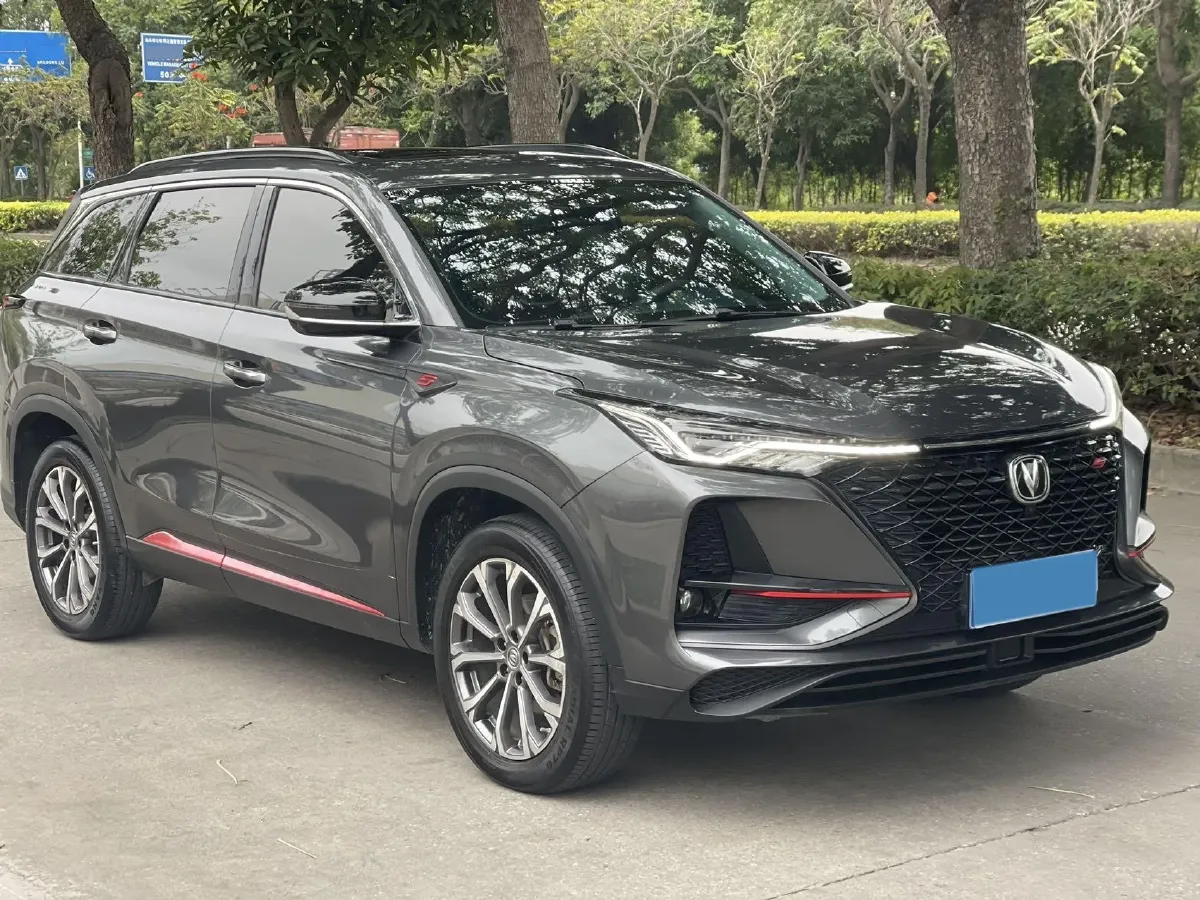 2020 ChangAn CS75 Plus 2.0T 233HP L4 8AT,autocango,china used car exporter,china ev exporter,chinese used car exporter,chinese used ev exporter