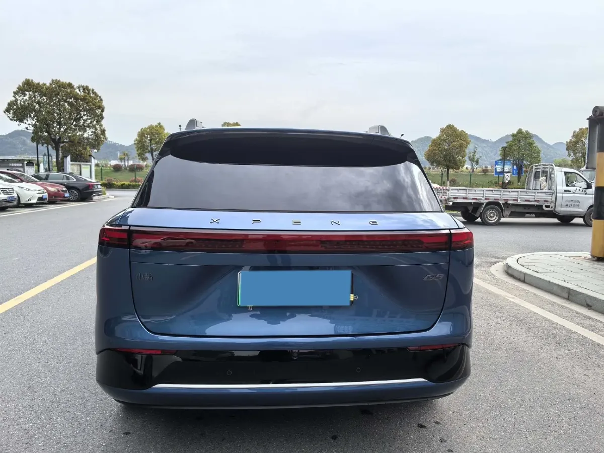 2025 Xpeng G9 BEV 79KWH,autocango,china used car exporter,china ev exporter,chinese used car exporter,chinese used ev exporter
