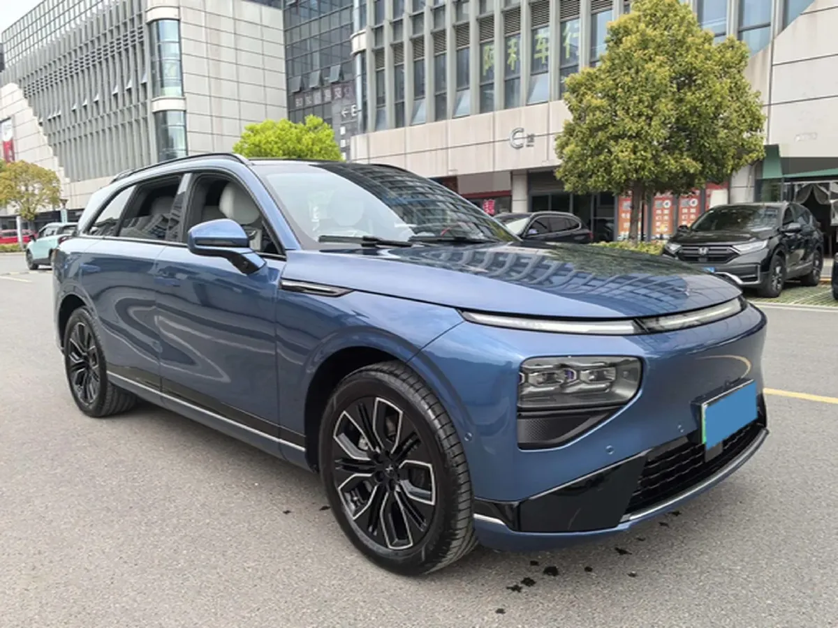 2025 Xpeng G9 BEV 79KWH,autocango,china used car exporter,china ev exporter,chinese used car exporter,chinese used ev exporter