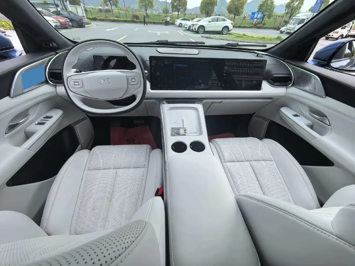 2025 Xpeng G9 BEV 79KWH,autocango,china used car exporter,china ev exporter,chinese used car exporter,chinese used ev exporter