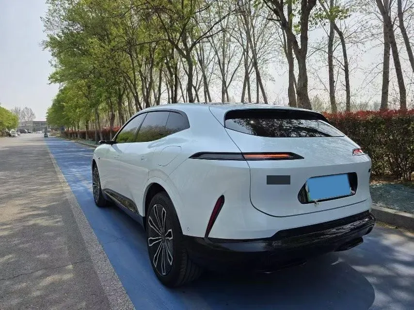 2024 Avatr 07 1.5T 156HP L4 REEV 39.05KWH,autocango,china used car exporter,china ev exporter,chinese used car exporter,chinese used ev exporter