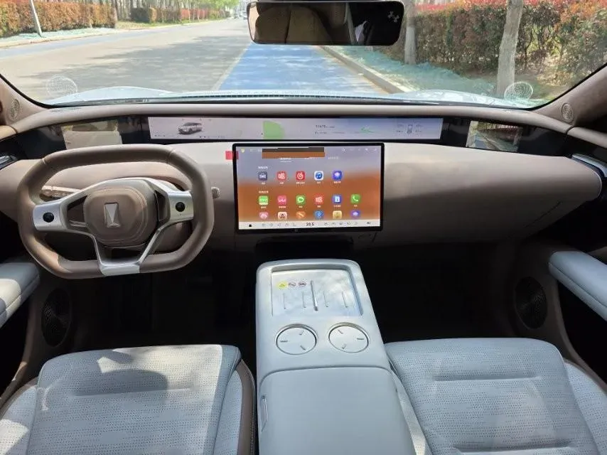 2024 Avatr 07 1.5T 156HP L4 REEV 39.05KWH,autocango,china used car exporter,china ev exporter,chinese used car exporter,chinese used ev exporter