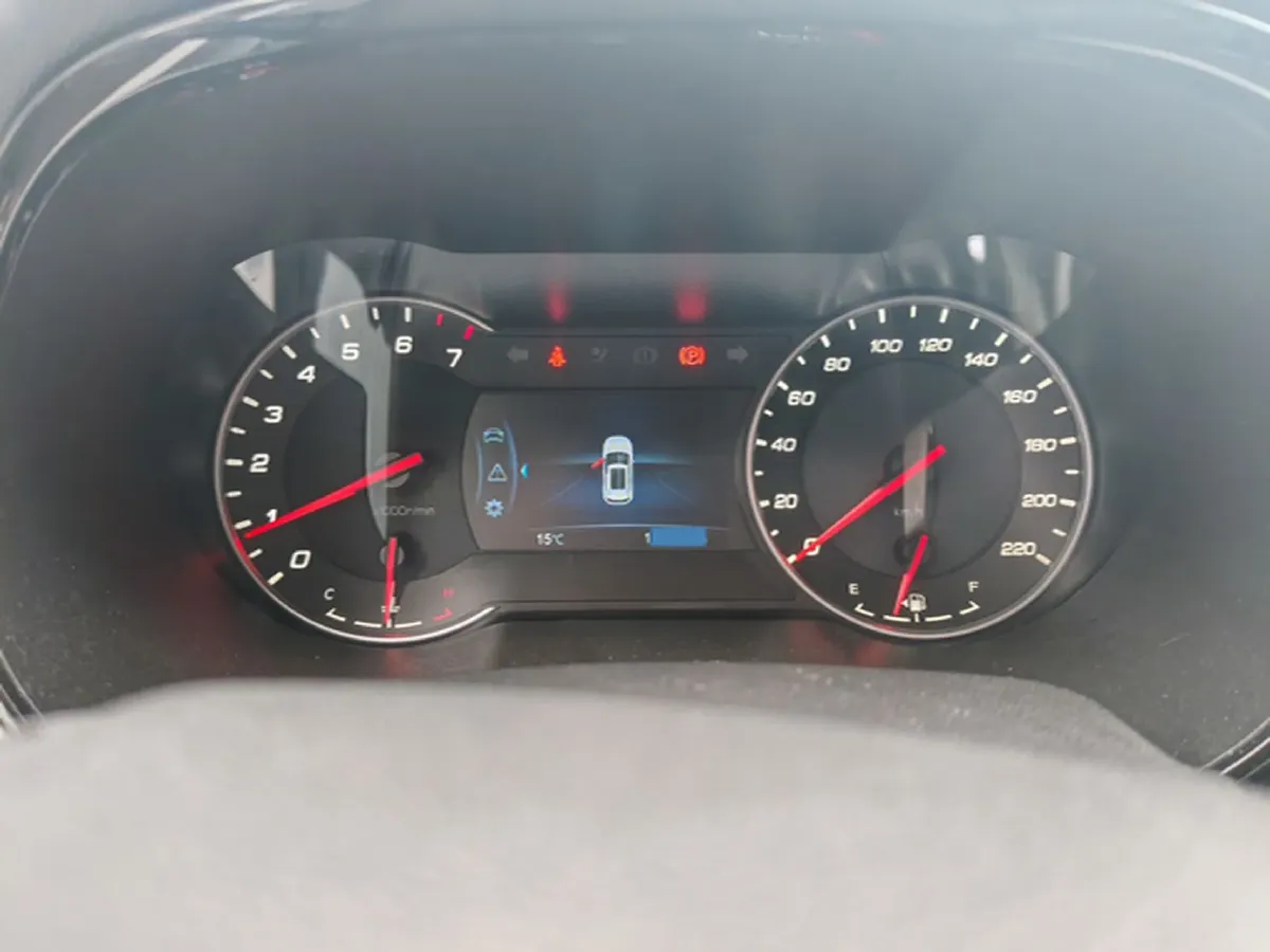 2018 ChangAn CS35 Plus 1.6L 128HP L4 5MT,autocango,china used car exporter,china ev exporter,chinese used car exporter,chinese used ev exporter