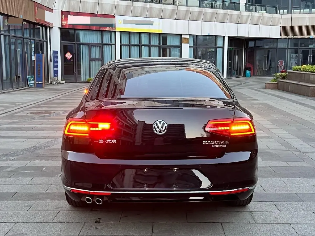 2018 Volkswagen Magotan 1.8T 180HP L4 7DCT,autocango,china used car exporter,china ev exporter,chinese used car exporter,chinese used ev exporter