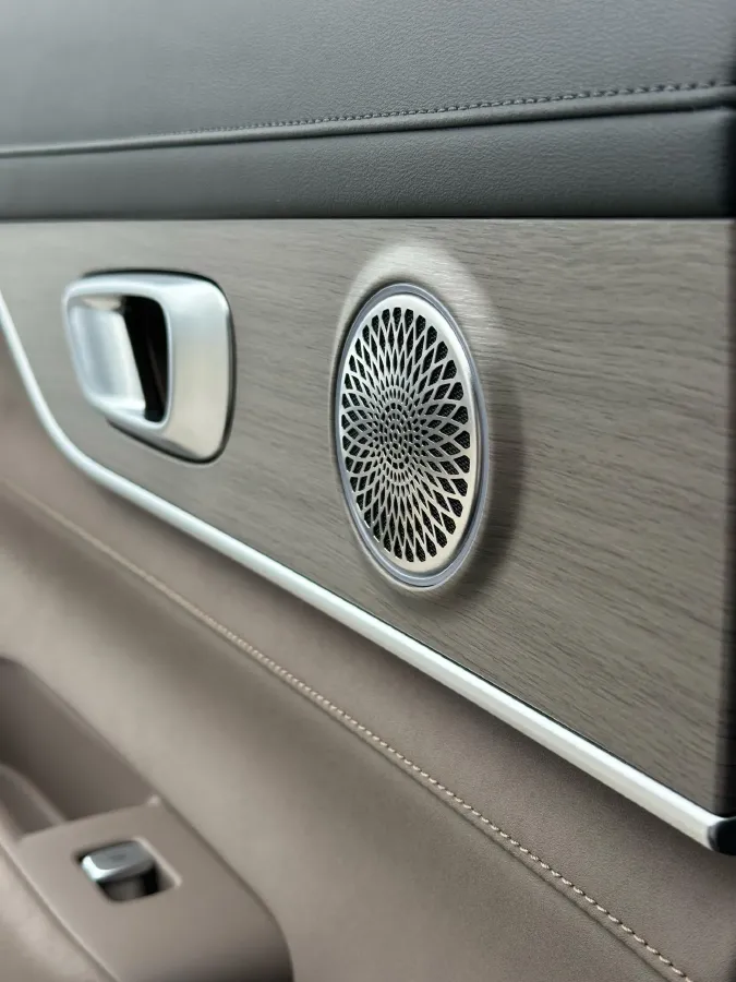 2025 Fulwin FulwinT8 1.5T 156HP L4 1DHT PHEV 18.67KWH,autocango,china used car exporter,china ev exporter,chinese used car exporter,chinese used ev exporter