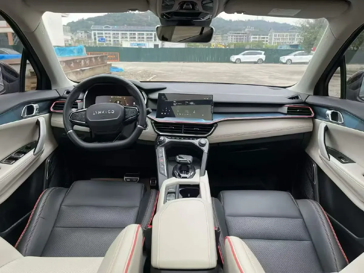 2020 LYNK&CO 06 1.5T 177HP L3 7DCT,autocango,china used car exporter,china ev exporter,chinese used car exporter,chinese used ev exporter