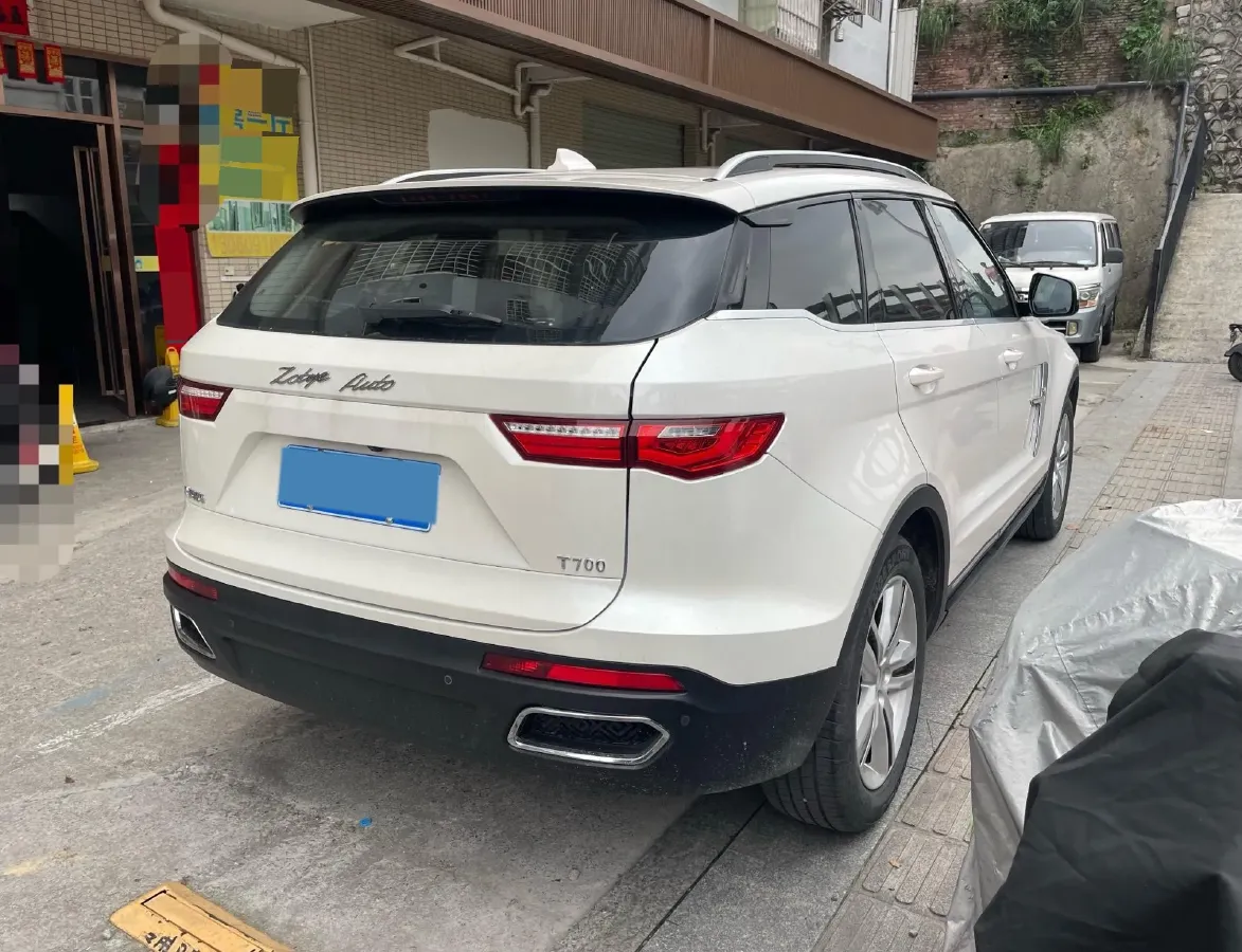 2017 Zotye T700 1.8T 177HP L4 6DCT,autocango,china used car exporter,china ev exporter,chinese used car exporter,chinese used ev exporter