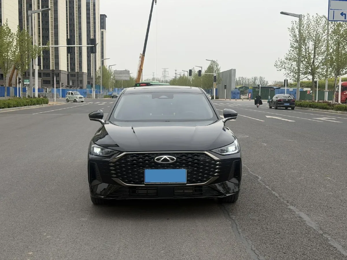 2025 Chery Arrizo 8 Pro 1.6T 197HP L4 7DCT,autocango,china used car exporter,china ev exporter,chinese used car exporter,chinese used ev exporter