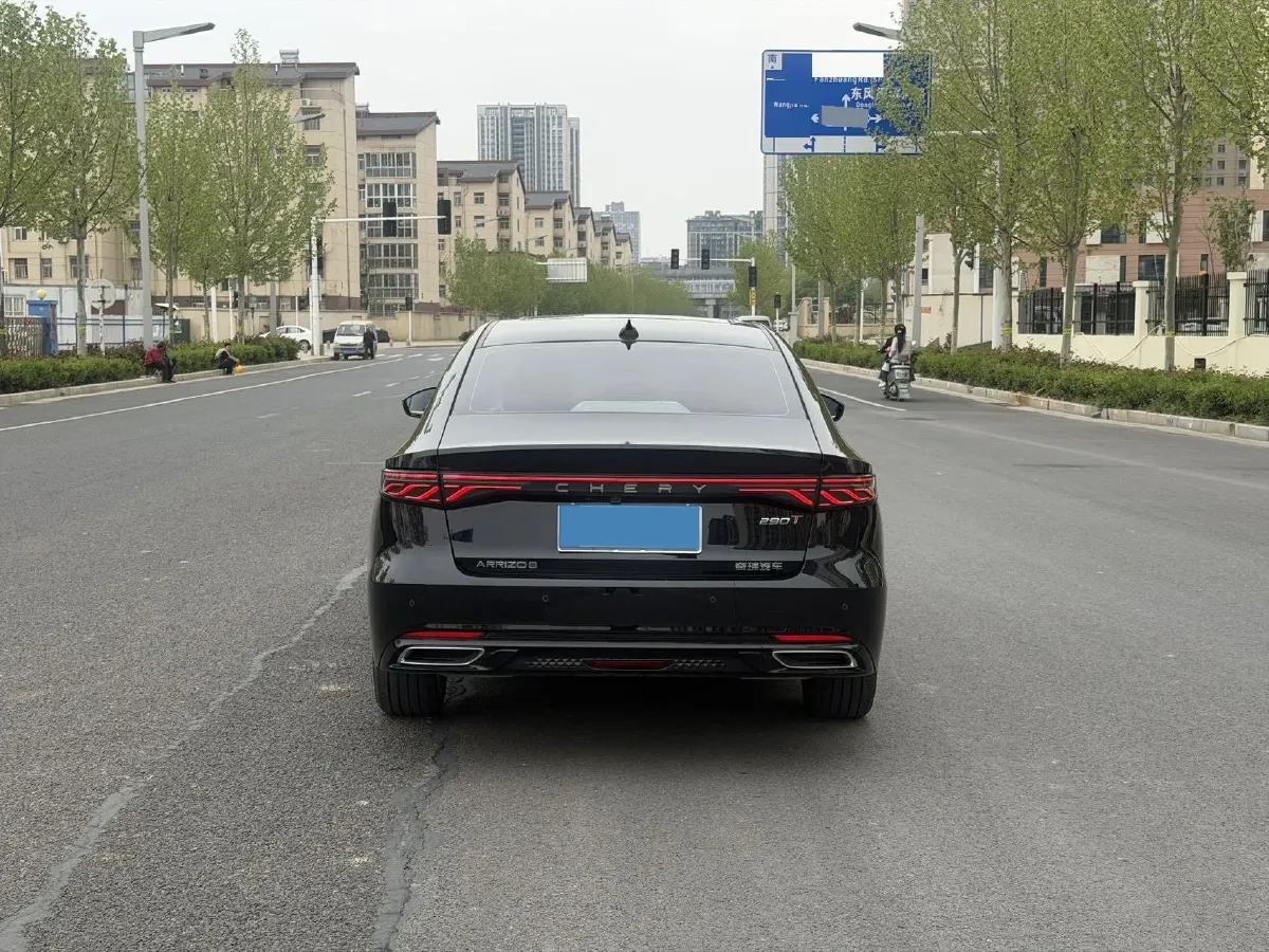 2025 Chery Arrizo 8 Pro 1.6T 197HP L4 7DCT,autocango,china used car exporter,china ev exporter,chinese used car exporter,chinese used ev exporter