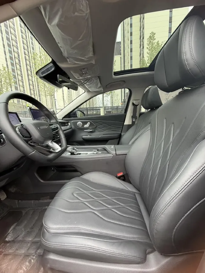 2025 Chery Arrizo 8 Pro 1.6T 197HP L4 7DCT,autocango,china used car exporter,china ev exporter,chinese used car exporter,chinese used ev exporter