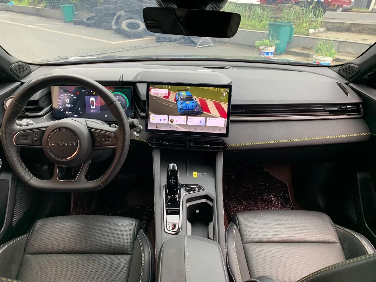 2023 MAXUS G50 1.5T 181HP L4 7DCT,autocango,china used car exporter,china ev exporter,chinese used car exporter,chinese used ev exporter