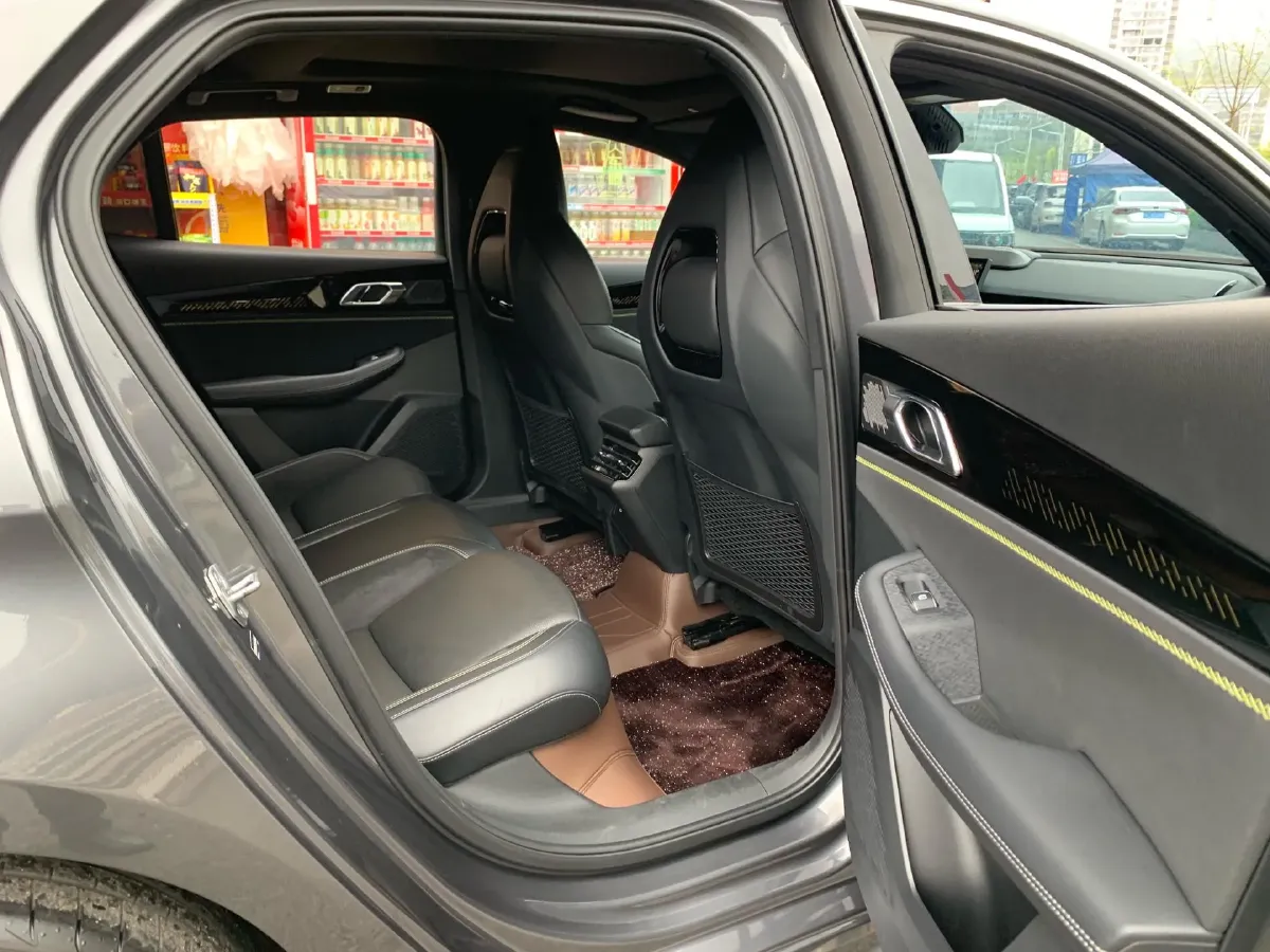 2023 MAXUS G50 1.5T 181HP L4 7DCT,autocango,china used car exporter,china ev exporter,chinese used car exporter,chinese used ev exporter