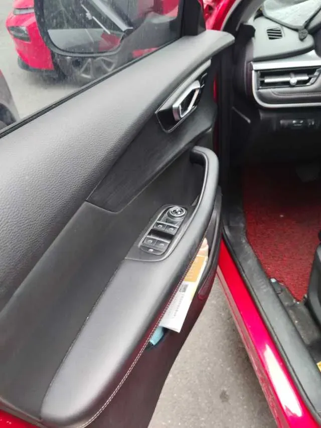 2021 Chery Tiggo 5x 1.5L 116HP L4 CVT,autocango,china used car exporter,china ev exporter,chinese used car exporter,chinese used ev exporter