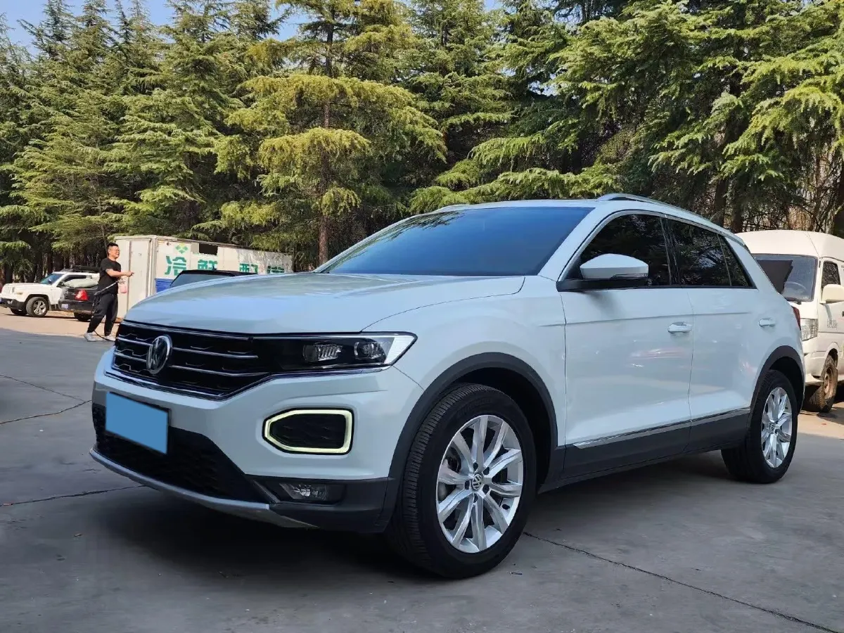2020 Volkswagen T-Roc 1.4T 150HP L4 7DCT,autocango,china used car exporter,china ev exporter,chinese used car exporter,chinese used ev exporter