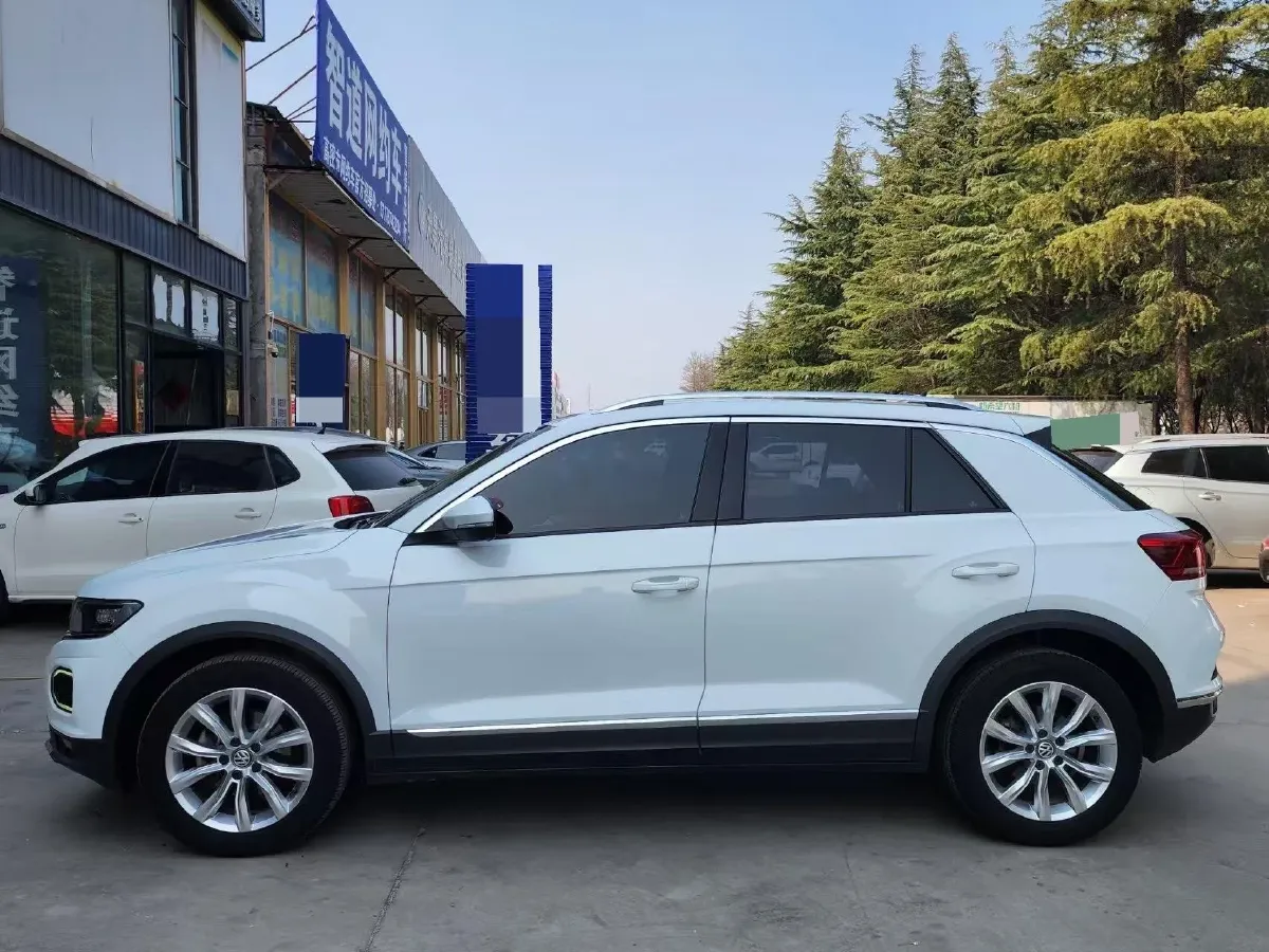 2020 Volkswagen T-Roc 1.4T 150HP L4 7DCT,autocango,china used car exporter,china ev exporter,chinese used car exporter,chinese used ev exporter