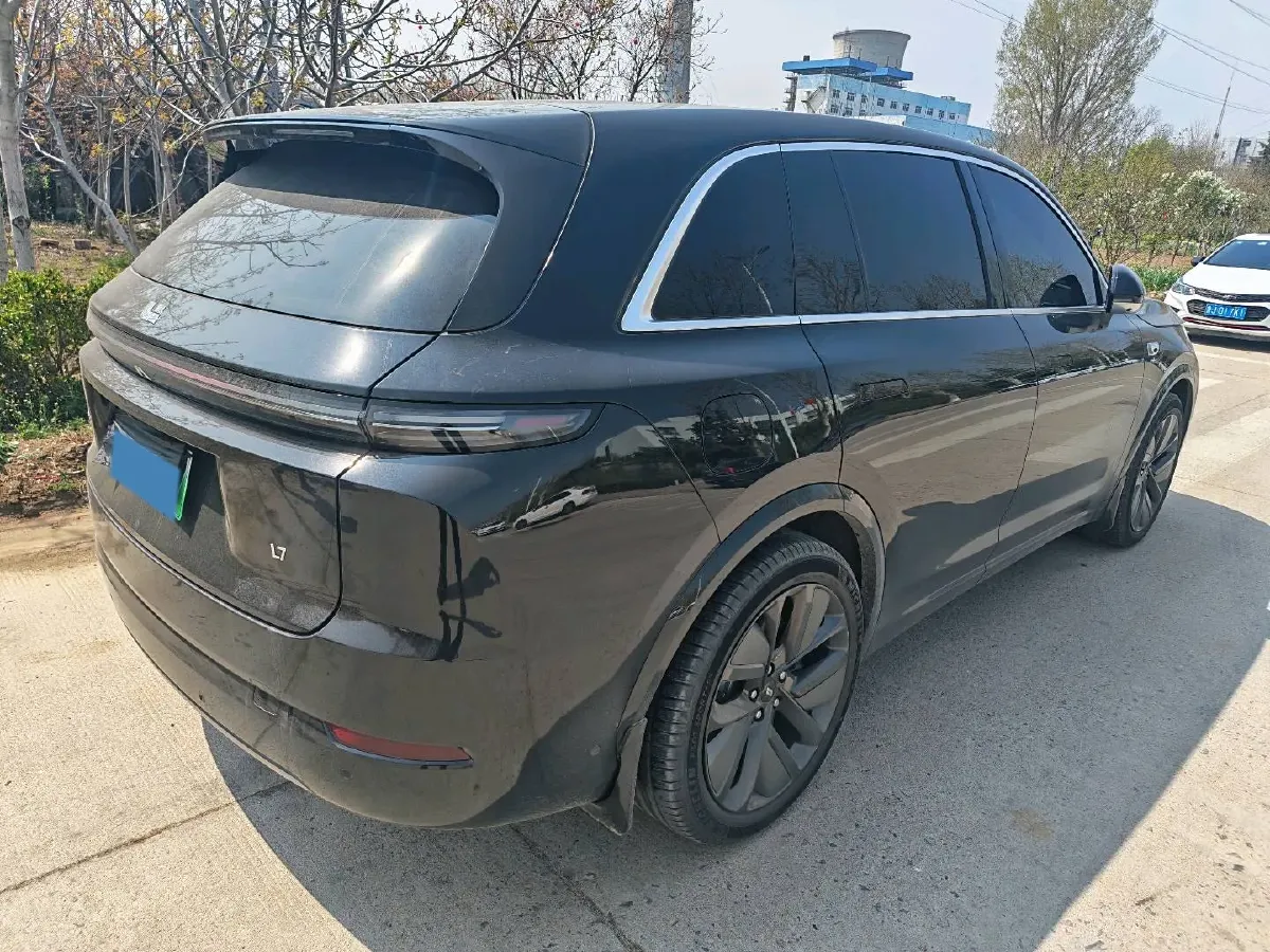 2024 Li L8 Range Extended 154HP REEV 42.8KWH,autocango,china used car exporter,china ev exporter,chinese used car exporter,chinese used ev exporter