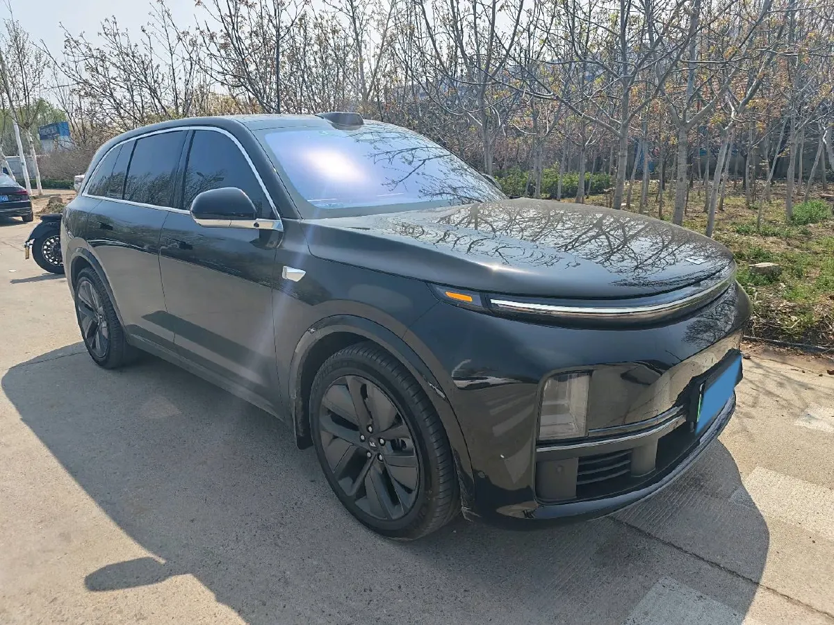 2024 Li L8 Range Extended 154HP REEV 42.8KWH,autocango,china used car exporter,china ev exporter,chinese used car exporter,chinese used ev exporter