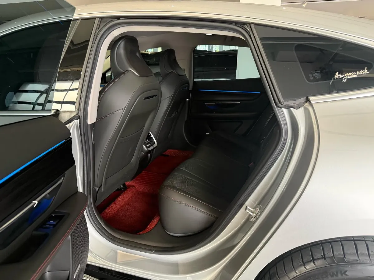 2021 Chevrolet Equinox 2.0T 237HP L4 9AT,autocango,china used car exporter,china ev exporter,chinese used car exporter,chinese used ev exporter