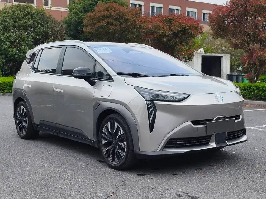 2022 Geely Okavango 1.8T 184HP L4 7DCT,autocango,china used car exporter,china ev exporter,chinese used car exporter,chinese used ev exporter