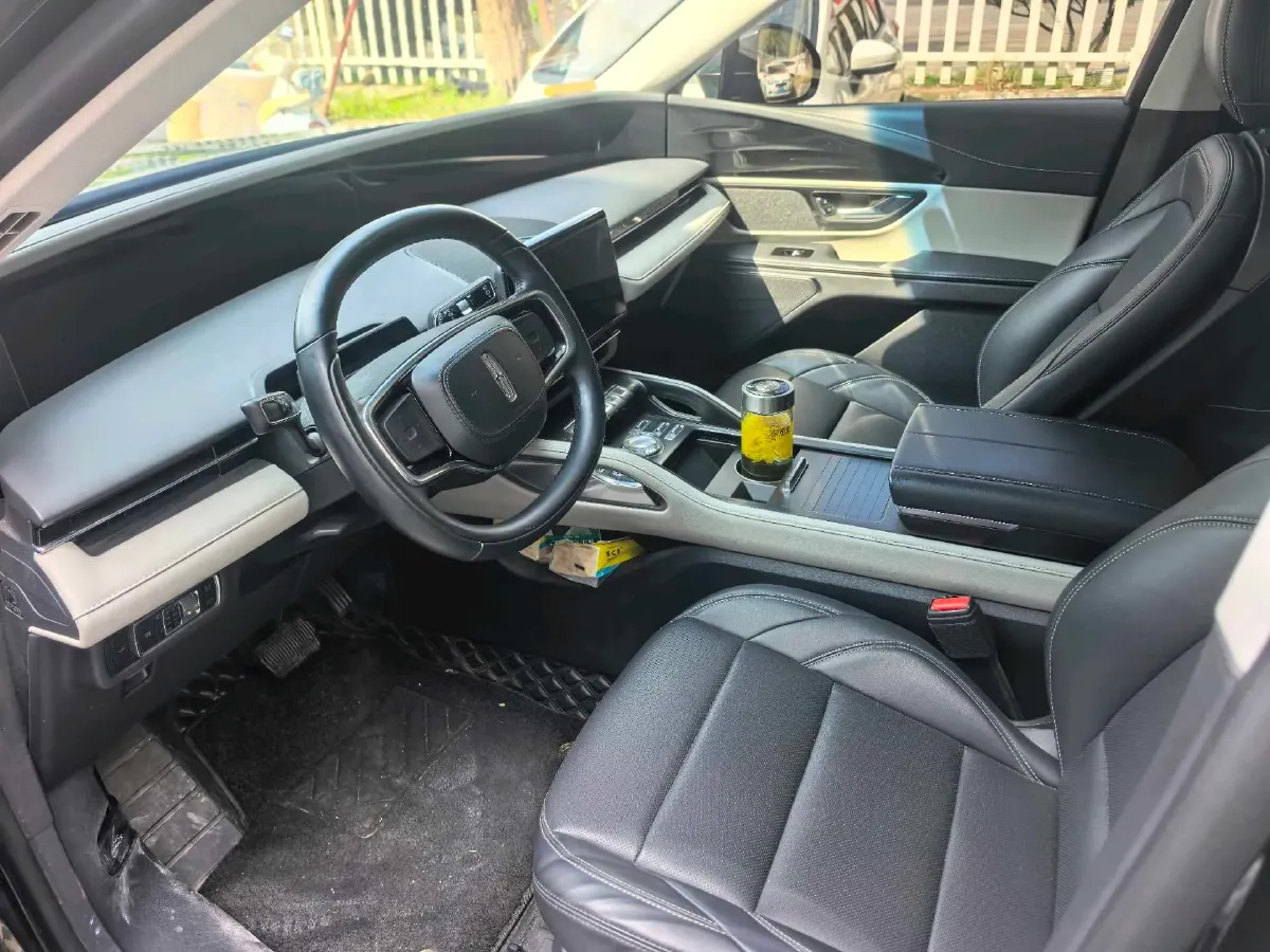 2023 Lincoln Nautilus 2.0T 261HP L4 8AT,autocango,china used car exporter,china ev exporter,chinese used car exporter,chinese used ev exporter