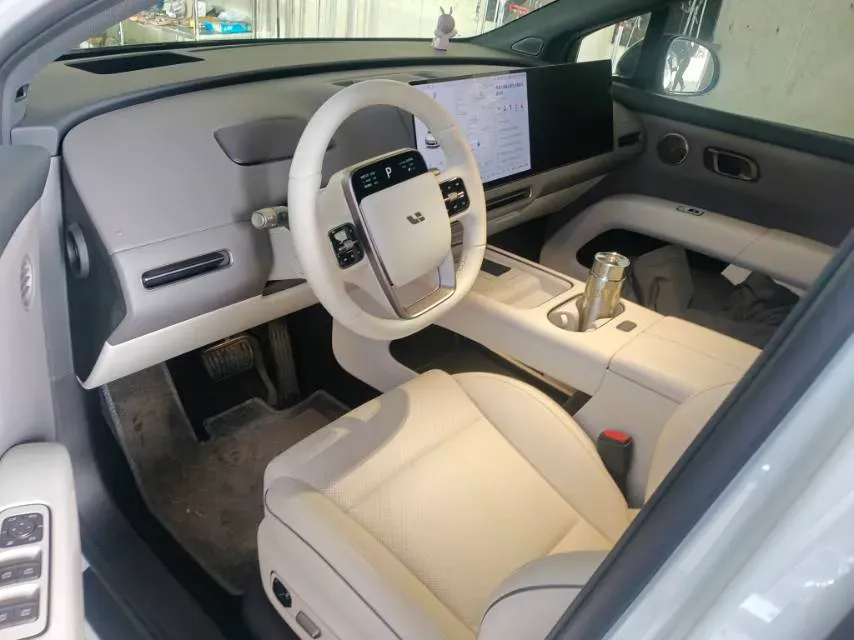 2025 Li i6 BEV,autocango,china used car exporter,china ev exporter,chinese used car exporter,chinese used ev exporter