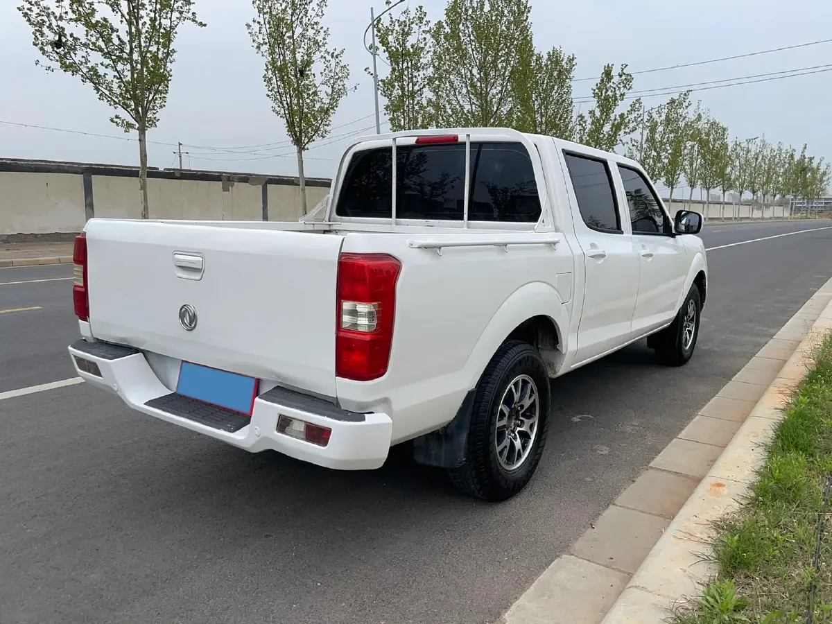 2018 Dongfeng RuiQi 2.4L 139HP L4 5MT,autocango,china used car exporter,china ev exporter,chinese used car exporter,chinese used ev exporter