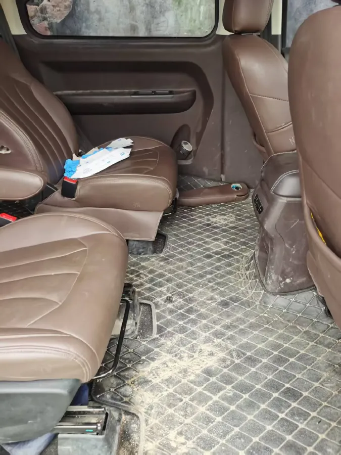 2023 BAW RuiSheng Trump M7 2.0L 144HP L4 8AT,autocango,china used car exporter,china ev exporter,chinese used car exporter,chinese used ev exporter