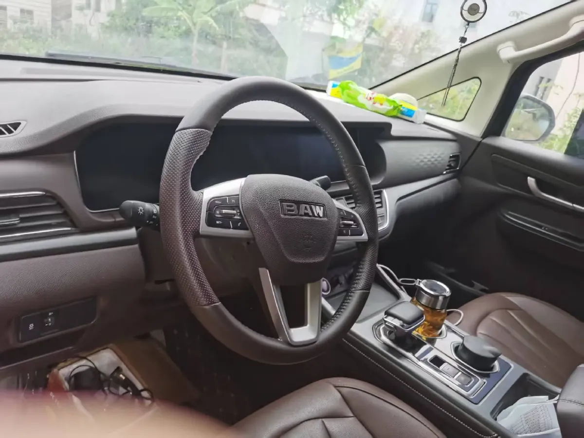 2023 BAW RuiSheng Trump M7 2.0L 144HP L4 8AT,autocango,china used car exporter,china ev exporter,chinese used car exporter,chinese used ev exporter