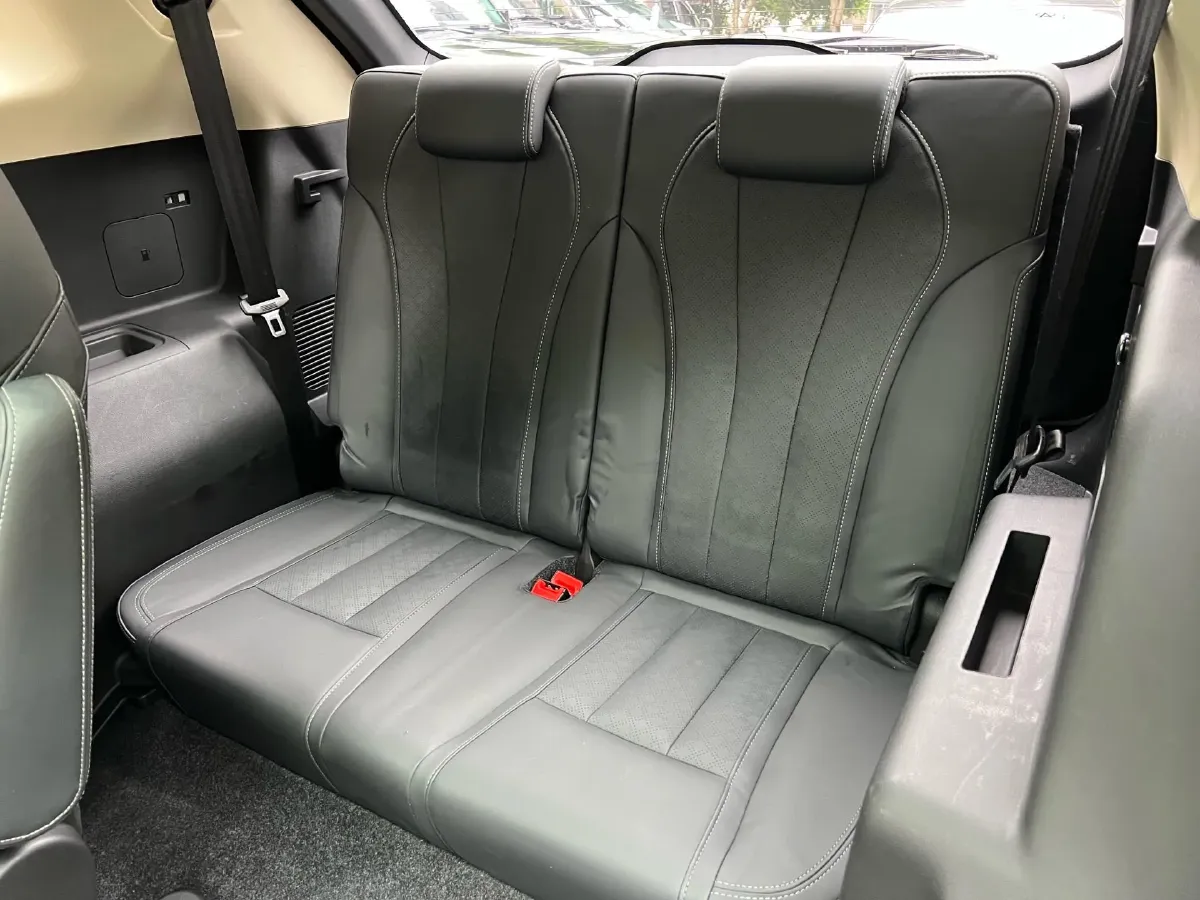 2019 Jetour X90 1.5T 147HP L4 6MT,autocango,china used car exporter,china ev exporter,chinese used car exporter,chinese used ev exporter