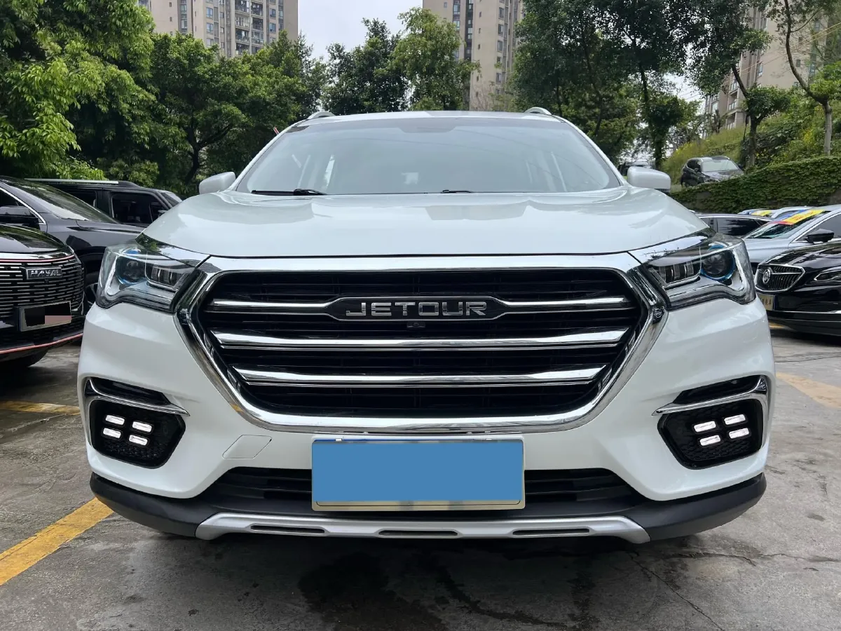2019 Jetour X90 1.5T 147HP L4 6MT,autocango,china used car exporter,china ev exporter,chinese used car exporter,chinese used ev exporter