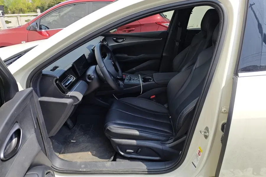 2024 BYD Seal 06 1.5L 101HP L4 E-CVT PHEV 15.87KWH,autocango,china used car exporter,china ev exporter,chinese used car exporter,chinese used ev exporter