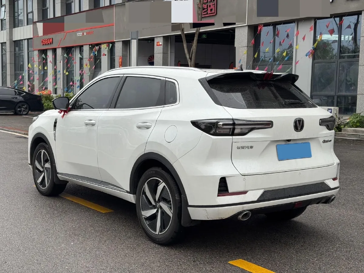 2025 ChangAn CS55 Plus 1.5T 192HP L4 7DCT,autocango,china used car exporter,china ev exporter,chinese used car exporter,chinese used ev exporter