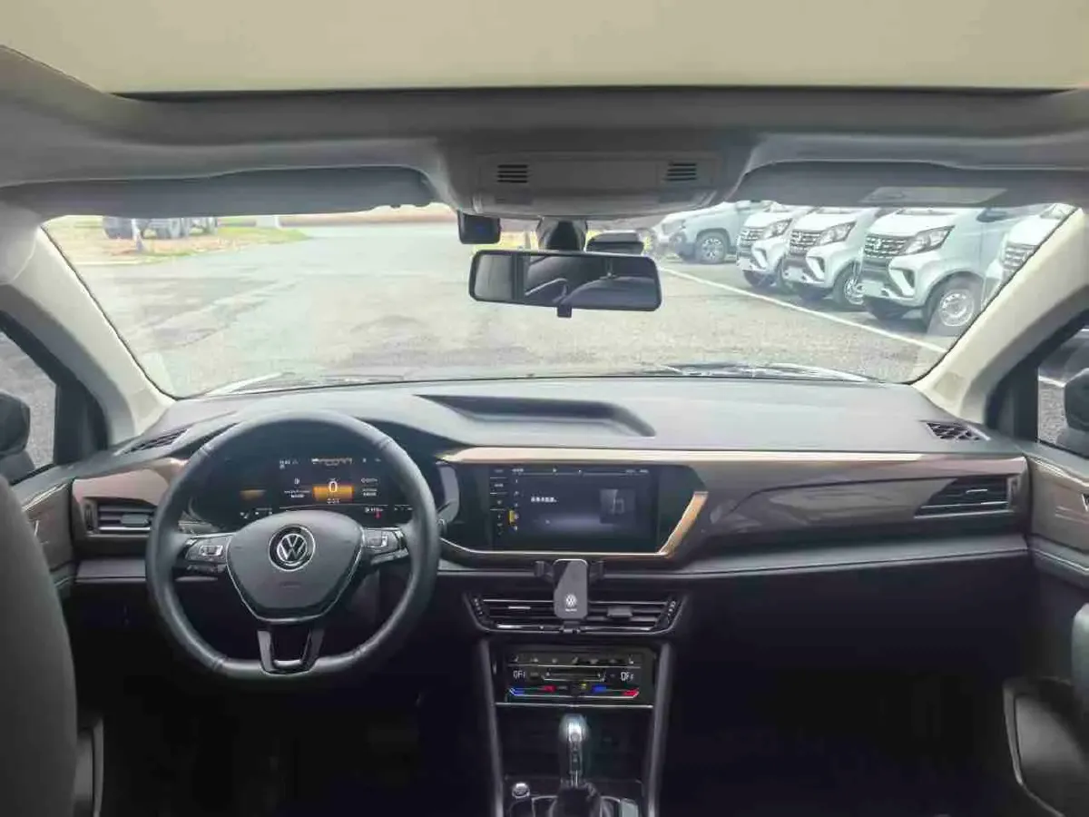 2022 Volkswagen Tharu 1.4T 150HP L4 7DCT,autocango,china used car exporter,china ev exporter,chinese used car exporter,chinese used ev exporter