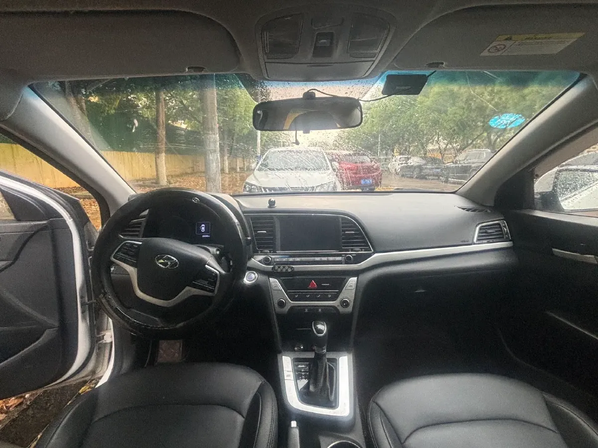 2016 Hyundai Elantra 1.6L 130HP L4 6AT,autocango,china used car exporter,china ev exporter,chinese used car exporter,chinese used ev exporter