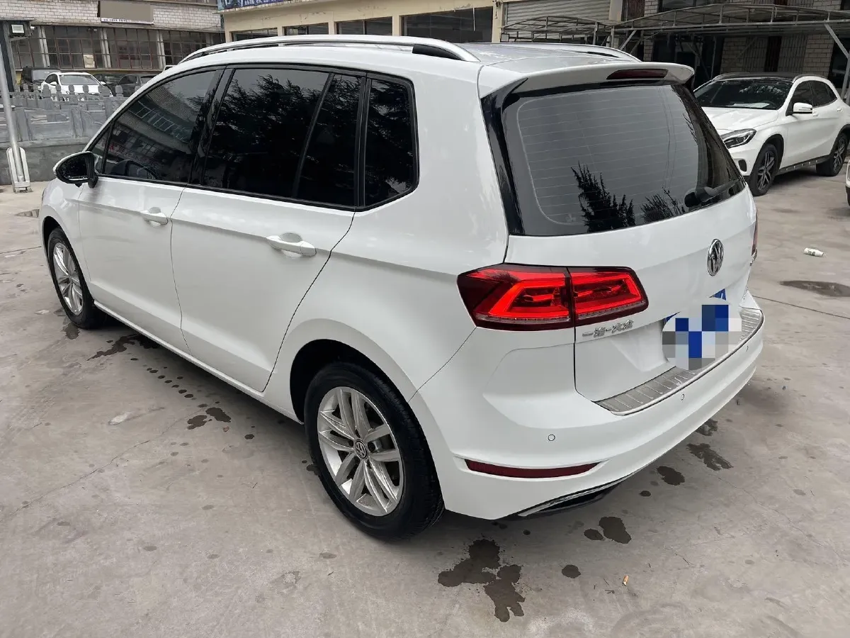 2019 Volkswagen Golf Sportsvan 1.2T 116HP L4 7DCT,autocango,china used car exporter,china ev exporter,chinese used car exporter,chinese used ev exporter